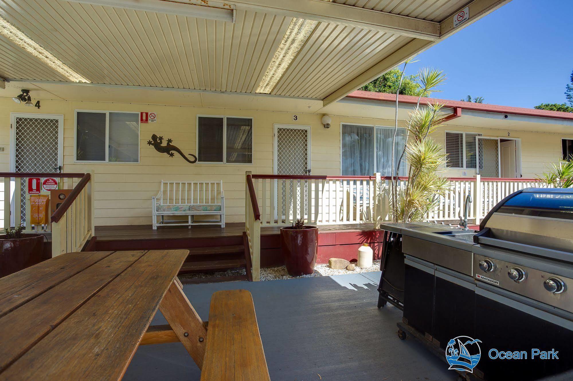 Ocean Park Motel & Holiday Apartments Coffs Harbour Kültér fotó
